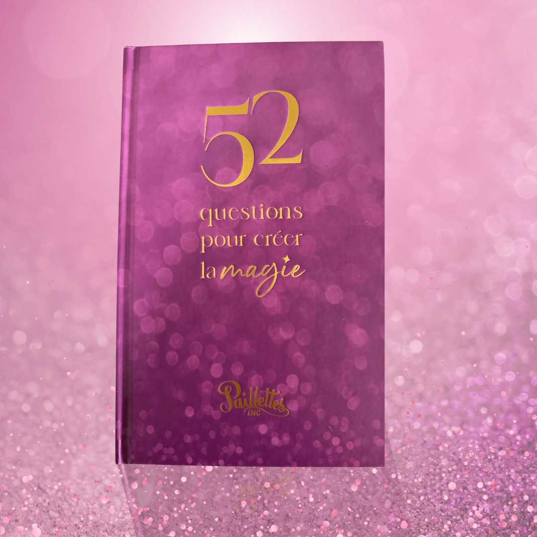 Couverture du livre rose 52 Questions pour créer ta Magie, journal d'écriture avec des illustrations inspirantes 