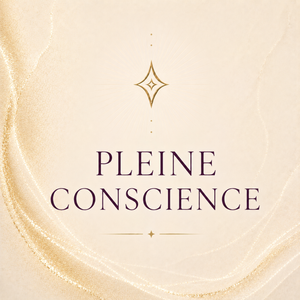 La pleine conscience, c'est pouvoir s'arrêter au quotidien et être pleinement présente à ce qui se passe autour de nous et en nous. C'est un des outils de transformation personnelle les plus puissants qui existent.
