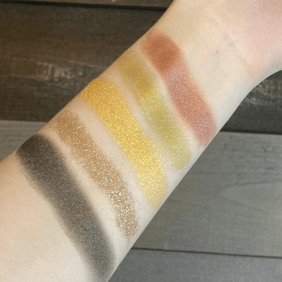 Démonstration des 5 teintes de la palette GOLD ARTIST sur un avant-bras